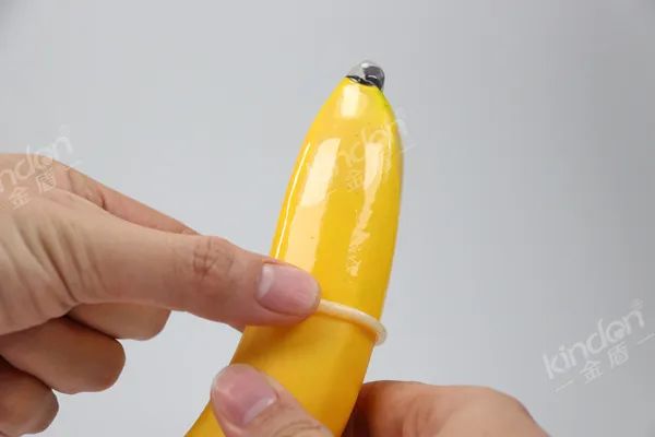 看完這篇,你還敢說套套都戴對了?(圖6) 1-220R91434103P.jpg