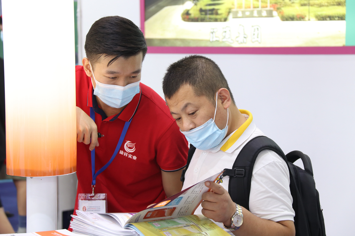 產品有特色、價格好操作，康祥避孕套閃亮國藥會！(圖12)