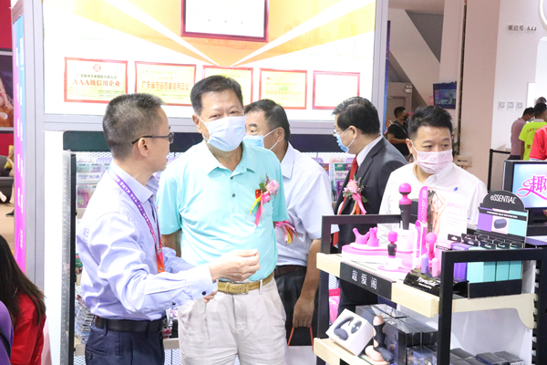 性趣不減!第22屆廣州性文化節完美閉幕(圖9) 性趣不減!第22屆廣州性文化節完美閉幕(圖9)